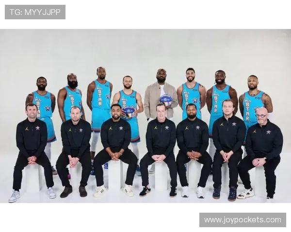 快船曝加兰三月复出盼脚趾痊愈